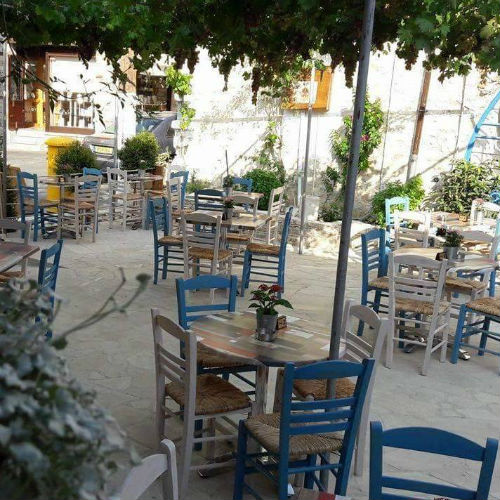 Lefkara Coffee Yard Bar – Restaurant